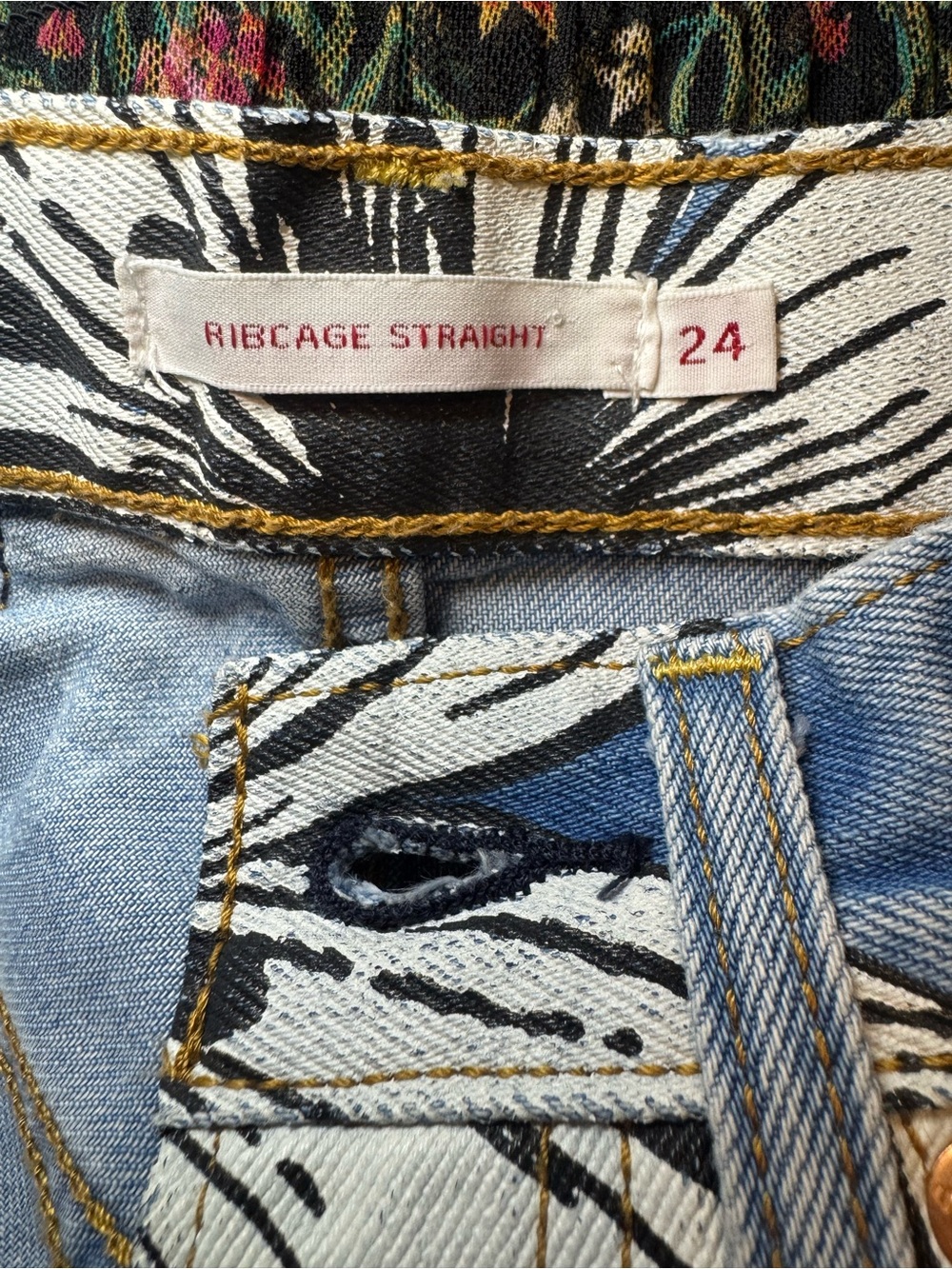 Levi's x Farm Rio Ribcage Straight Leg Jeans - Picture 11 of 11